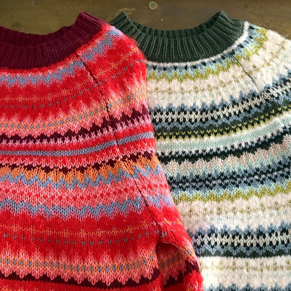 TWO American Eagle Fair Isle Festive Feels Sweaters Women XSmall Burgundy Green